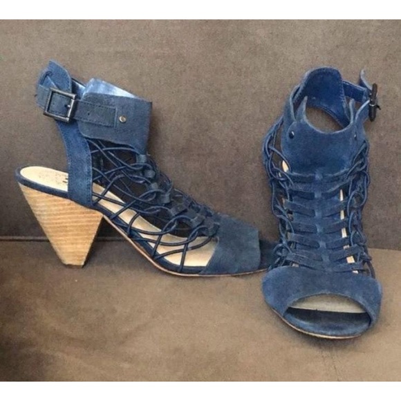 Blue Vince Camuto Sandals - Picture 3 of 3